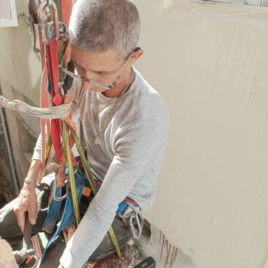 Trabajo en lugares de difícil acceso (alpinismo) Montaje d split,desmontaje,mantenimiento y reparacion menor 52966031 - Img 117322886