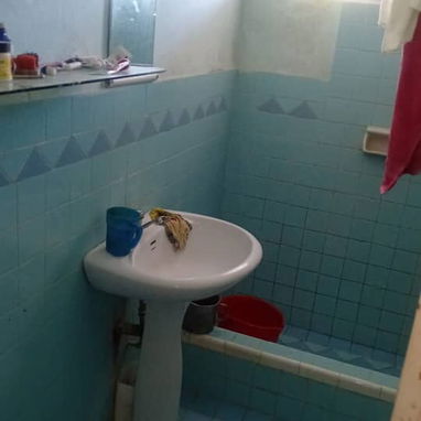 🏠 Casa en venta EN MANTILLA— Portal puerta calle — 18,000 USD (ajustable) - Img 121384732
