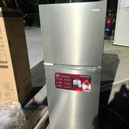 Frió / Refrigerador Premier de 7.06 pies - Img 45601247