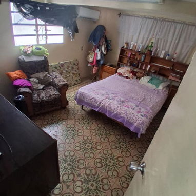 $9500 SIN AJUSTE. En venta 2 aptos  (interior) (PLANTA BAJA Y ALTA) en Lawton. 10 de Octubre - 3/10