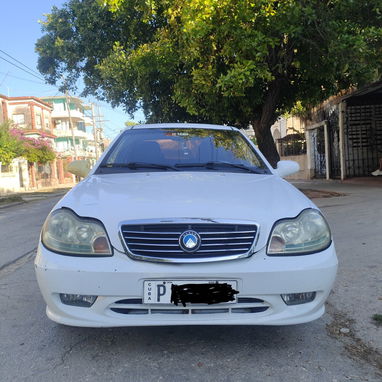 Oferta especial! Geely CK del 2015 con 9 años de uso único dueño en garaje - 2/10