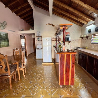 RENTA hostal de 3 habitaciones EN PLAYA CALETÓN  con Qba Hostin 360 - 7/9