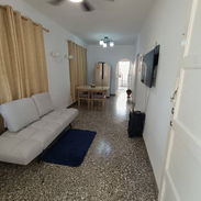 Venta de casa puerta de calle y con garaje en la Lisa - Img 57182732