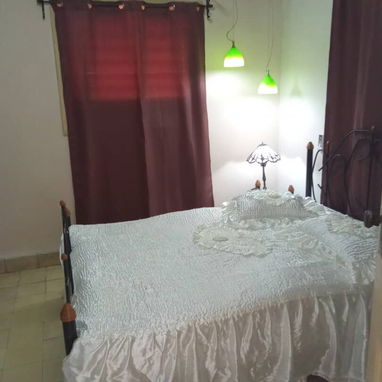 apartamento de 2 habitaciones en el vedado para renta lineal +5363689791 - Img 102045949