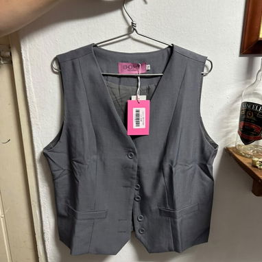 Venta de ropa y maquillaje - 8/9