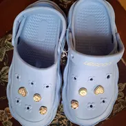 Crocks de mujer - Img 56923972