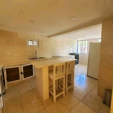 Casa independiente en Rio Verde 3 cuartos óptimo estado - 4/10