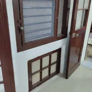 Venta de una  biplanta con todo todoooo en un edificio de solo 3 aptos,hay 3 pisos,uno por piso* - Img 55677314