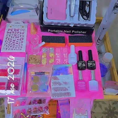 Mesas de uñas - 2/6