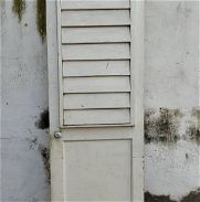 Puerta ventana de madera para closet - Img 45678939