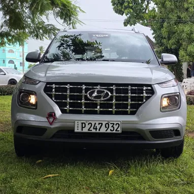 Vendo o negocio Hiundai Venue 2023 Automático muñeco de LLipe sin defectos - Img 102845868