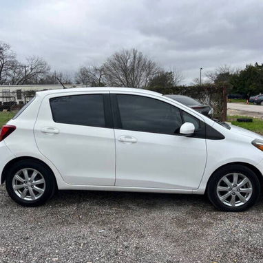 Venta de Toyota Yaris 2015 en Estados Unidos y envío a Cuba - Img 100118640