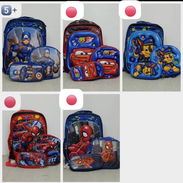 Combos de 3 piezas. Mochilas con Luces, merendero con forro térmico(no papel aluminio)  y cartuchera - Img 56761748