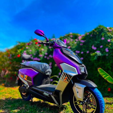 *〽️MOTO ELECTRICA TOPMAQ E4〽️*  ⚙️ Especificaciones: • Motor: 3000 W • Voltaje: 72 V • Batería: 45 Ah • Controlador / Ca - 2/7