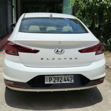 Hyundai Elantra - Img 126580392