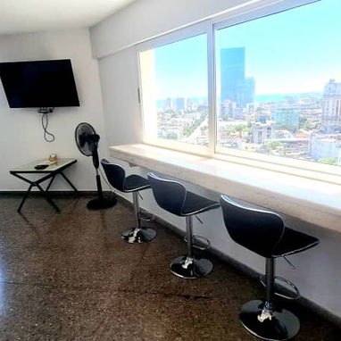 🏢La Rampa Sky Tower con generador eléctrico en La Habana (Vedado)/Casa de renta en La Habana /House for rent/Accommodat - Img 125761948