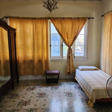 Ref # 68.Espectacular palacete en calle Paseo en ofertaaa!!! Oportunidad única de inversión!!! - 5/10