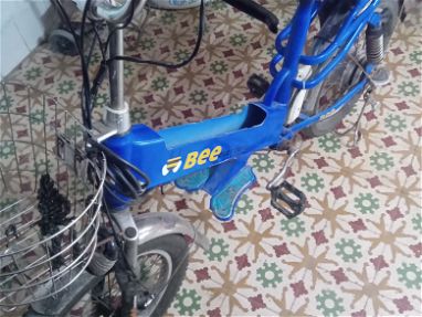 Bicicleta electrica Bee. Con bateria - Img main-image-45652373