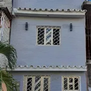 Vendo casa 🏠 puerta calle en Santo Suárez de 3 planta consta de 3cuarto,3baño,sala, cocina,comedor y área de lavado en - Img 55192292
