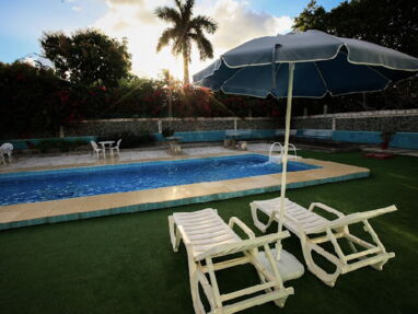 Casa de alquiler con piscina! Muy amplia 8 habitaciones PRECIO ASEQUIBLE!! - Img 64359770