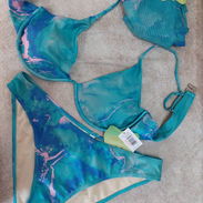 ❤️❤️Conjunto de bikini y pareo - Img 54957579