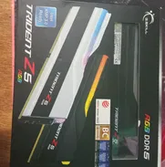 RAM RGB TRIDENT Z 16X2GB DRR5 HZ7200 NUEVA - Img 49051680