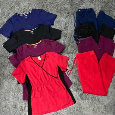 🔵 Pacas de uniformes o pijamas médicos 🔵 - Img 120436403