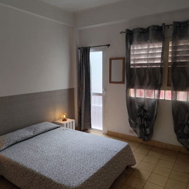 Cod.Z Alquiler Mensual: Apartamento 2 Habitaciones. Totalmente Equipado y con WiFi Incluído - Img 107162522