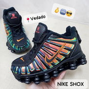 Zapatillas nike shox para niño - Img 55895193