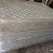 Juego King Size 2x2 Colchón Konfort y importados Bases box Spring Camas de Tubos y Tapizadas - Img 55113505