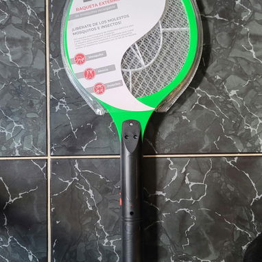 Raqueta Exterminadora de Mosquitos e insectos. Solidex - 2/2