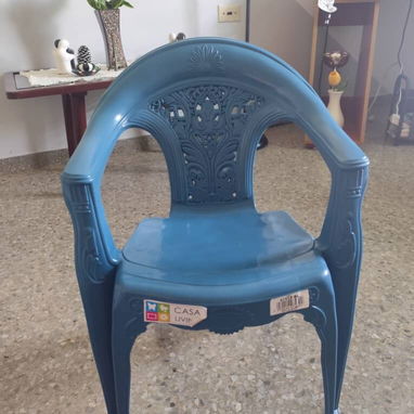 Silla plástica para niños con diseño de la India - Img 123567987