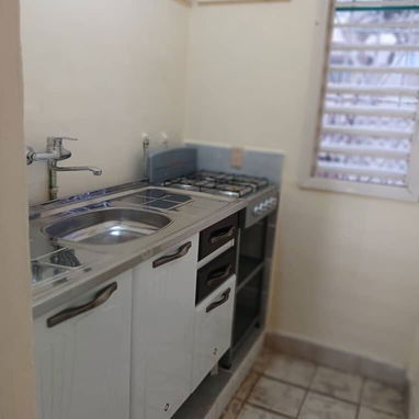 🏢Renta moderno apartamento en el Vedado frente a la UH🏢/Alquila una casa en La Habana/Rent a house - Img 124376658