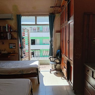 Vendo casa en centro habana, cayó hueso. A dos cuadras del hospital amejeiras - 5/10