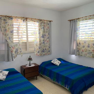 Alquilo apto de 2 habitaciones. Miramar - Img 122152037