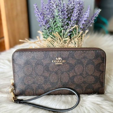 Cartera larga C COACH - Img 124072909