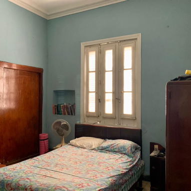 Vivienda en bajos de un Biplanta a pocos metros de 15 y 80 - Img 121819382