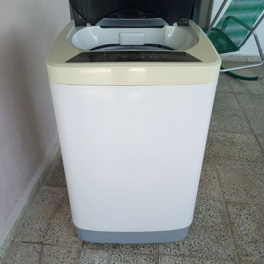 Lavadora automática DAEWOO, de 6 kg, agua fría y agua caliente, casi nueva. - Img 125803693