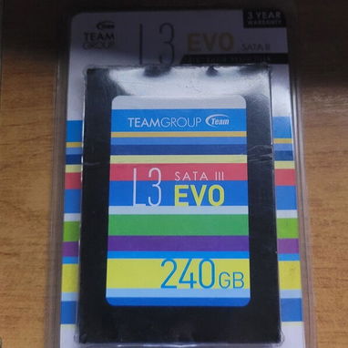 SSD disco duro 240 GB 45 USD ,,, 54390014 Disco 2 Tera 40 USD,,,, 54390014 - 2/2