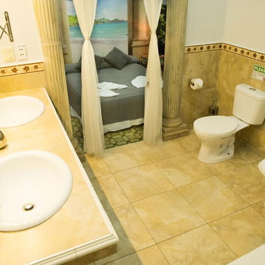 Alquiler de apartamento por tiempo indefinido en La Habana Vieja. Renta de casa de 4 hab por tiempo indefinido - 4/10