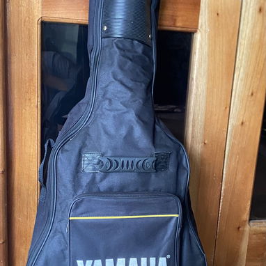 Guitarra acústica Yamaha C40 Made in Indonesia 80 USD - 3/3