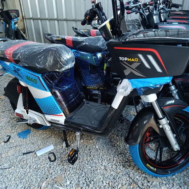 *Bicimoto Topmaq Evolution*   ⚡3000w/⚡ 45v /⚡ 45ah⚡  Autonomía de 120km ✅ Full luces led, alarma, bocina - 3/4
