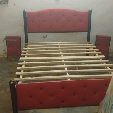 Camas Tapizadas de Tubos listas para entregar - Img 123005600