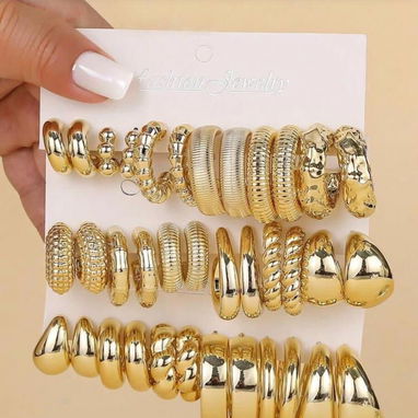 ✨ ¡Nuevos! Aretes de Moda: Aros y Diseños Exclusivos en Tono Dorado/Plateado ✨ - Img 122643631