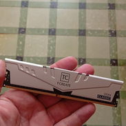 Memoria RAM DDR4 8GB 3200 MHZ - Img 58100579