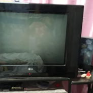 Vendo TV de uso en buen estado - Img 55063933