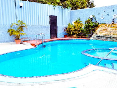 Casa con Piscina en Guanabo - Img 60620787