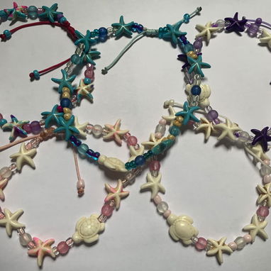 Variedad de pulseras ✨y prendas de bisutería hechas a mano 🛍️ - Img 126550690