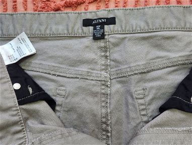 Se venden dos pantalones de hombre buena tela - Img 67505447