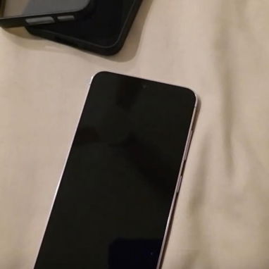 Samsung Galaxy S23 - Img 105297305